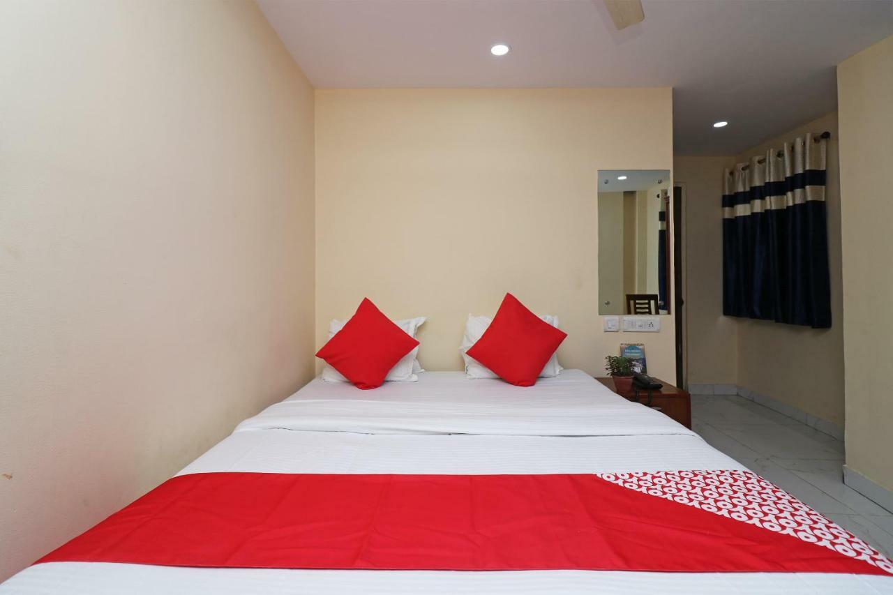 Oyo Flagship 16209 Hotel Ambar Palace Bara Bazar Luaran gambar
