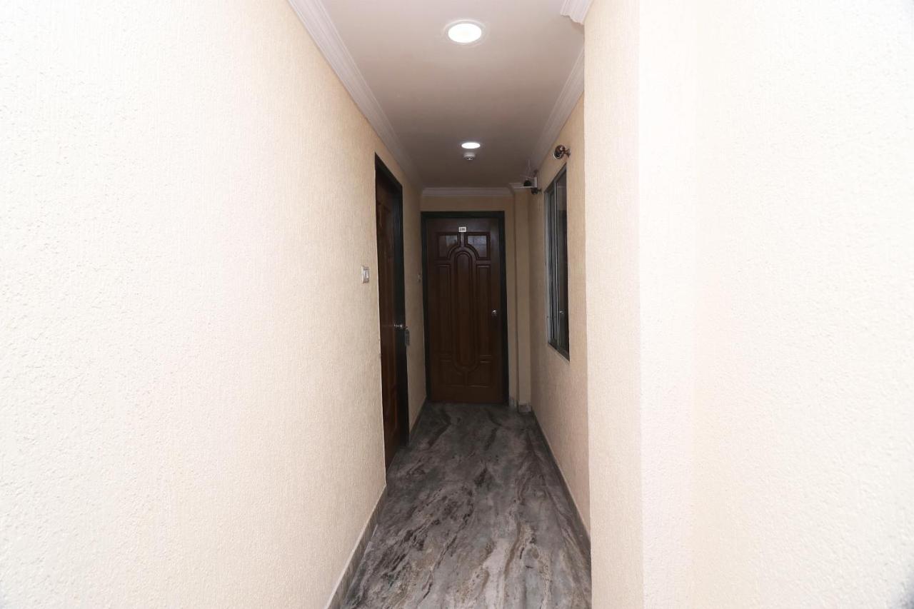 Oyo Flagship 16209 Hotel Ambar Palace Bara Bazar Luaran gambar